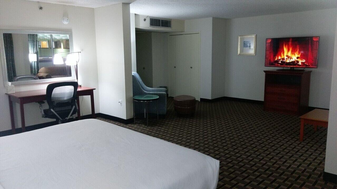 C3 Hotel And Convention Center Hastings Kültér fotó