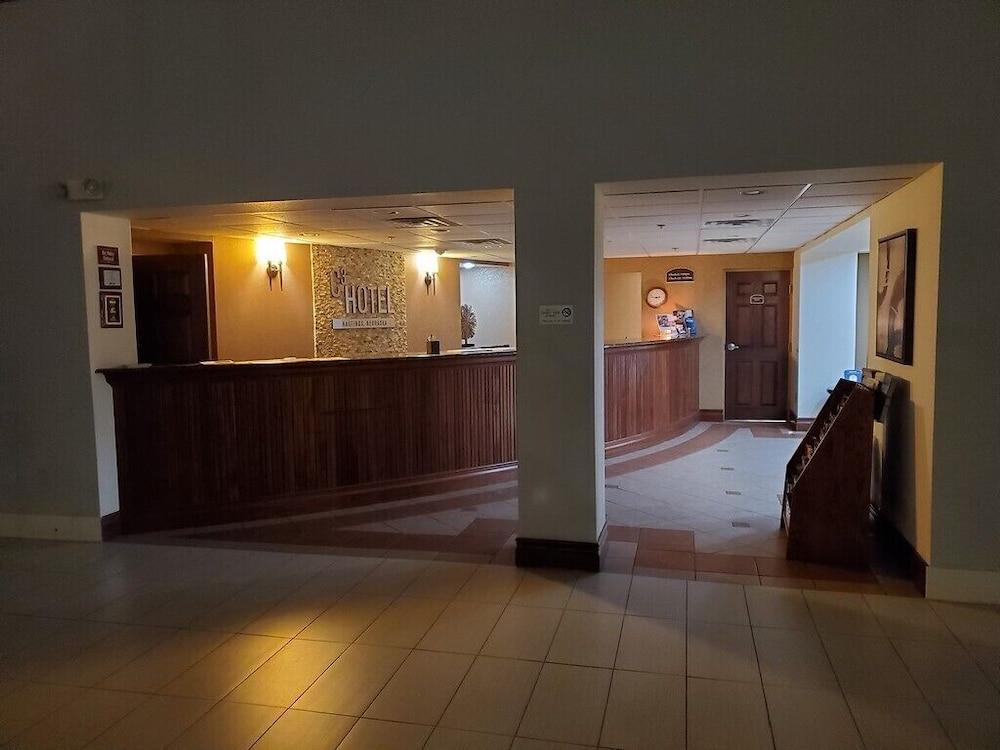 C3 Hotel And Convention Center Hastings Kültér fotó